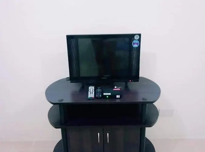 Urban Deca Tondo By Gracey's Place Unit 3 Aparthotel