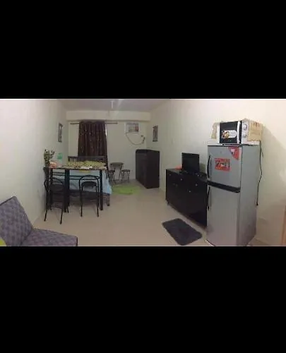 Aparthotel Urban Deca Tondo By Gracey's Place Unit 3 *