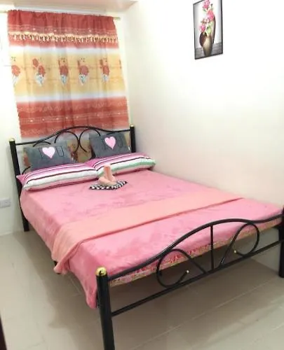 Aparthotel Urban Deca Tondo By Gracey's Place Unit 3